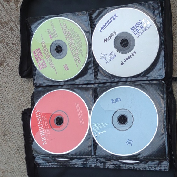 CD case full - Picture 4 of 16